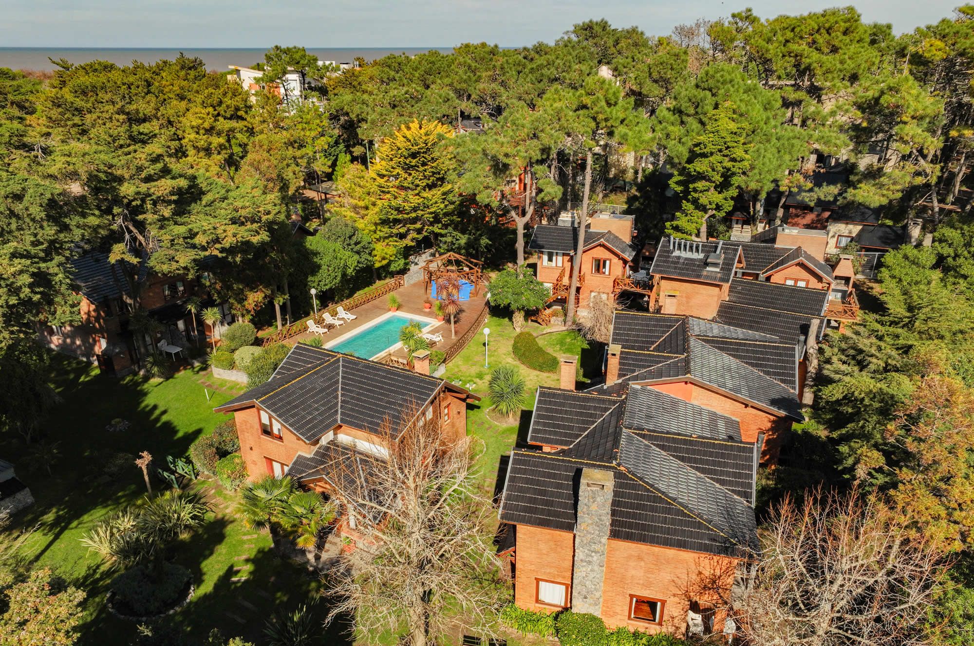 A tan solo metros del mar y del centro de mar de las pampas